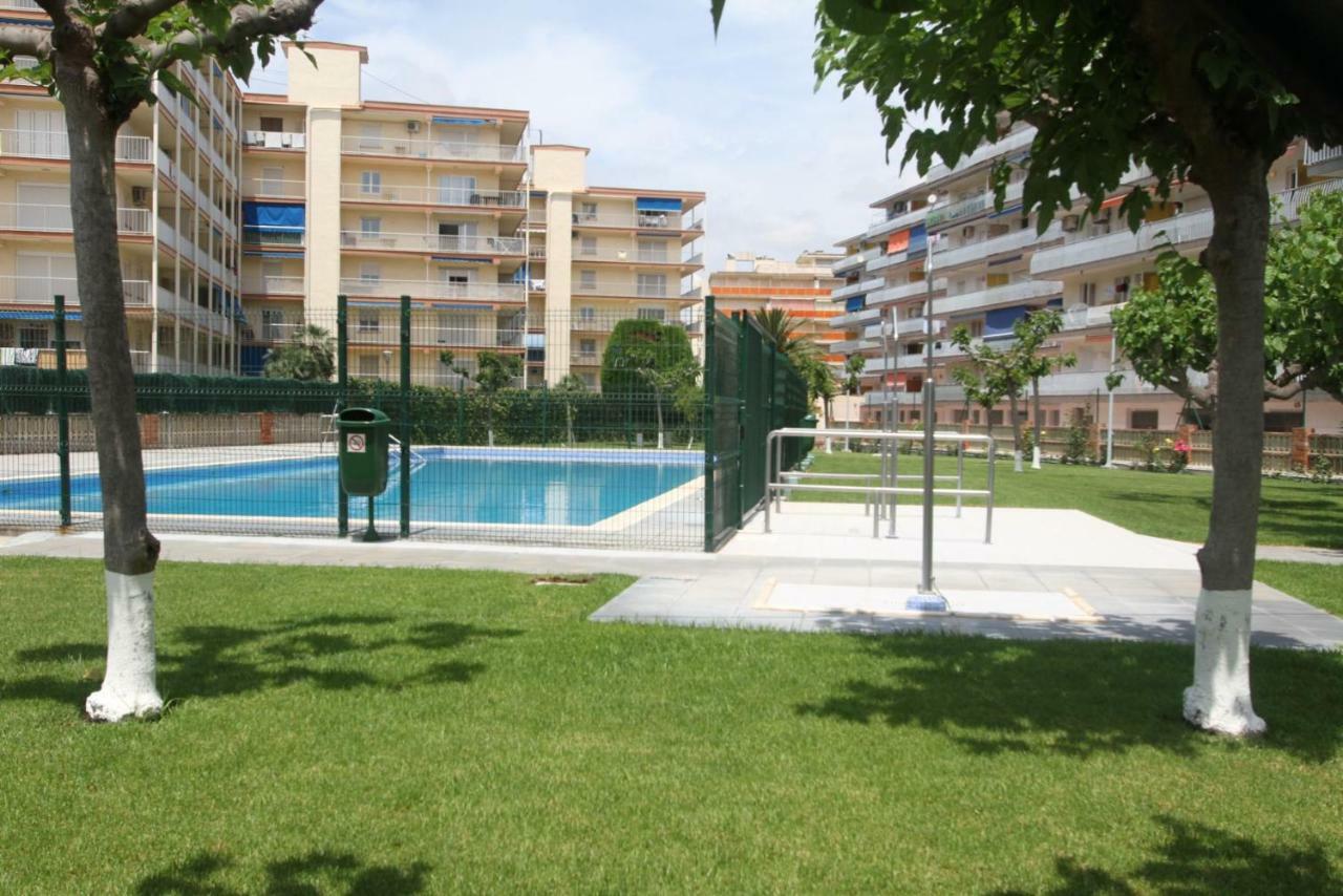 Carrer De Victoria Dels Angels, 11 Apartman La Pineda Kültér fotó
