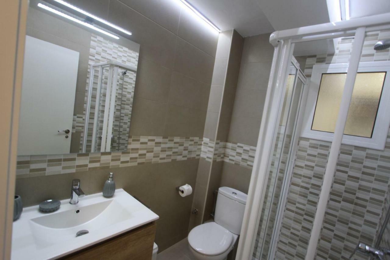 Carrer De Victoria Dels Angels, 11 Apartman La Pineda Kültér fotó